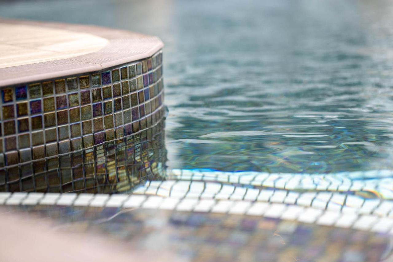 Manor House Hotel & Spa, Alsager Ngoại thất bức ảnh